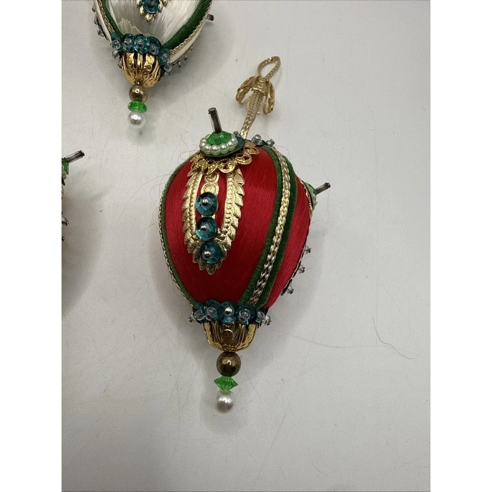 Lot Of 5 Vintage Push Pin Sequin Christmas Tree Ornaments Handmade MCM Red Whole